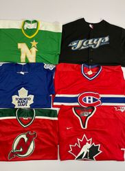 Maillots NFL NHL NBA 30 pcs