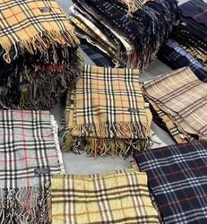 Burberry scarves 50 pcs