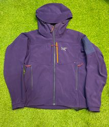 Vestes Arc'Teryx 8 pcs