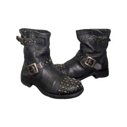 MV239# Ash  
Bottes de motard en cuir.