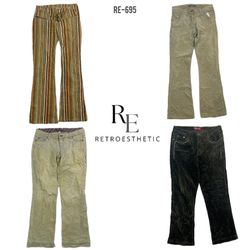 Pantaloni a zampa d'elefante in corduroy Y2K State..