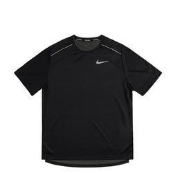 ナイキ Tシャツ