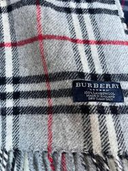 Burberry scarves 35 pcs A grade