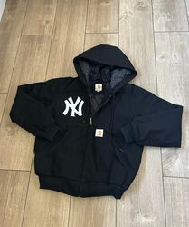 「Carhartt x Yankee リワークスタイルジャケット」