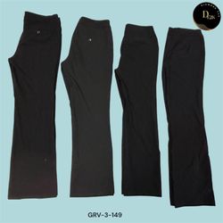 Pantalon en polyester noir slim-fit – Un essentiel..