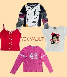 Y2K e Stili Anni 2000 Babytees