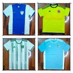 G0196 Vintage Branded Football Jersey -20 Pieces