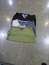 Mélange de pulls de marque