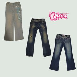 Pantalones acampanados de la era Y2K de Paris Hilt..