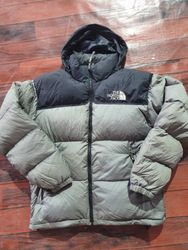 The North Face Puffers 10(2)