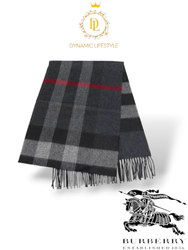 Écharpes Burberry 300 pièces