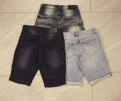 Shorts com remendos