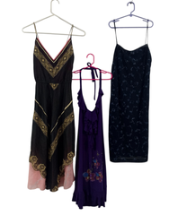 Robe à teintes sombres - 10 pièces - 14/4/25