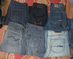 NAUCTIC JEANS AND OTHER MIX BRANDS MEN WEAR SHORTS..