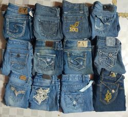 SILVER LEI AND OTHER MIX BRANDS WOMEN WEAR JEANS (..