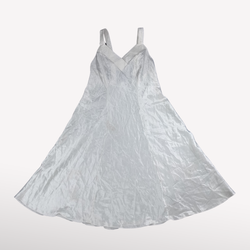 SA#155 Robes Slik Slip Y2K Beauté – 20 pièces