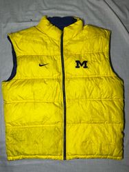 Nike Puffer-Weste / Ärmellose Pufferjacken