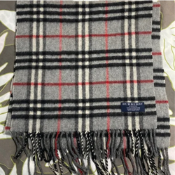 Y2K Burberry scarves