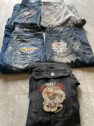 calças curtas misturadas com tatuagem japonesa