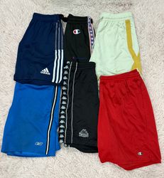 Mischung Marken Nylon/Parachute Shorts 30 Stück
