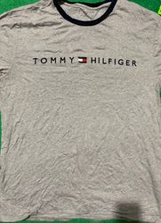 トミー・ヒルフィガー Tシャツ 8枚
