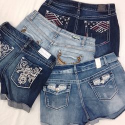 CR4302 Y2K Mini Shorts - 12 pièces