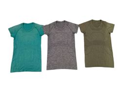 Lululemon farbige süße T-Shirts - 17 Stück - 30/4/..