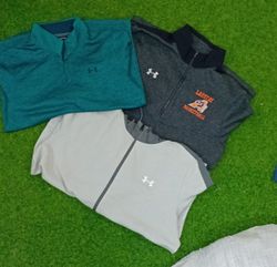 Under Armour Fleeces, Sweaters, Sweatshirts 15 pcs