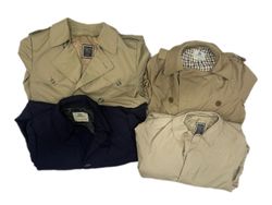 Aquascutum trench coat 7 pezzi e Christian Dior 3 ..