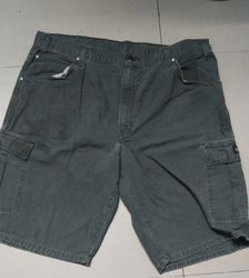 Carhartt / Dickies
 shorts