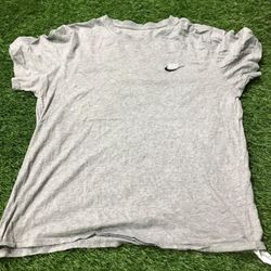Nike T-Shirts UN002