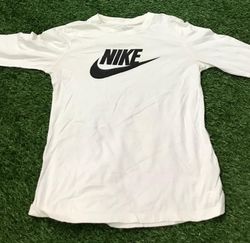Nike Authentic T-Shirts UN004