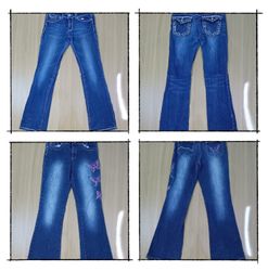 G0256 Jeans a zampa d'elefante con decorazioni per..