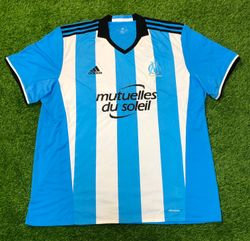 T-shirts de football pour hommes / maillots de clu..