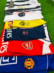 T-shirts de football 100 pcs