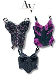 Sexy corsets 40 pcs
