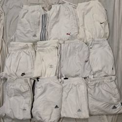 Track pants branded