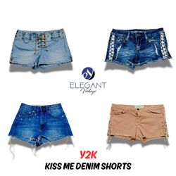Y2K Kiss Me Denim Shorts - 11 pieces - EV0356