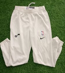 Authentic Nike Track Pants UN002