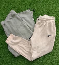 Nike Track Pants UN003