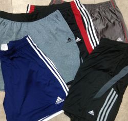 ZH0036 Pantalones Cortos Deportivos Adidas - 12 Pz..
