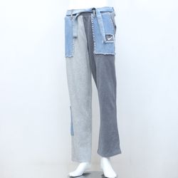 CR15420 Überarbeitete Markenhose mit Denim-Patch -..