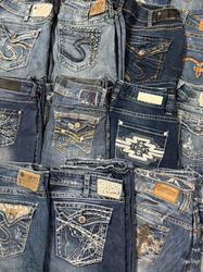 JEANS AVEC BRODERIE DOS Y2K EN LOT DE 20 PIÈCES