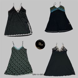 Y2K Black Midi Slip Dress – Effortless Elegance wi..