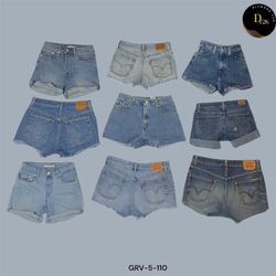 Authentic Y2K Levi’s Denim Shorts – Iconic Retro W..