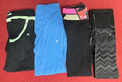 Pantalones y pantalones cortos Lululemon 15 pcs