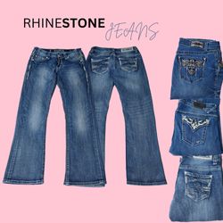 JEANS COM PEDRARIAS PARA MULHERES