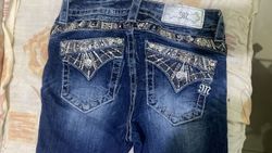 Jeans Miss Me True Religion e Rock Revival