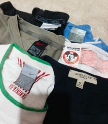 t-shirt vintage Nike e di marche miste