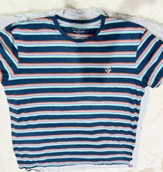 Quiksilver T shirts 13 pieces